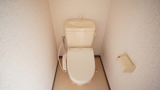 トイレ　シャワー付トイレ