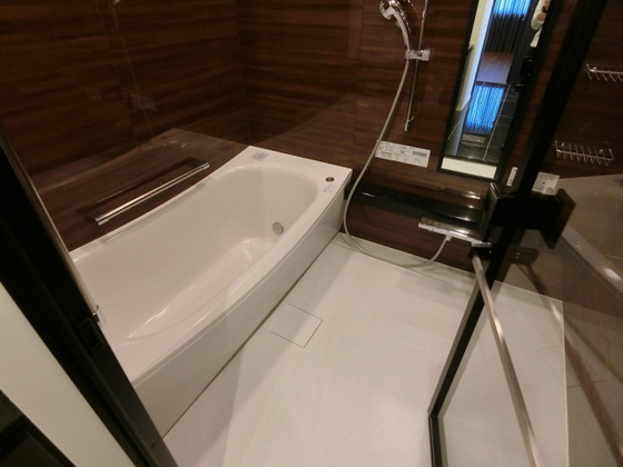 バス・シャワールーム