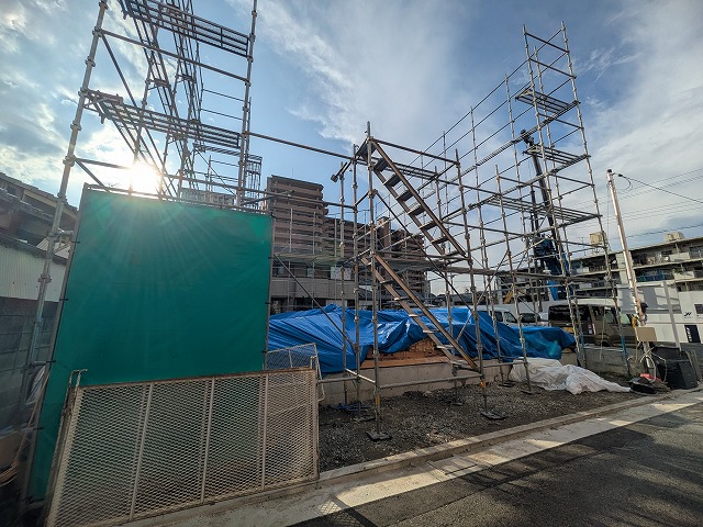 エントランス　工事中です。