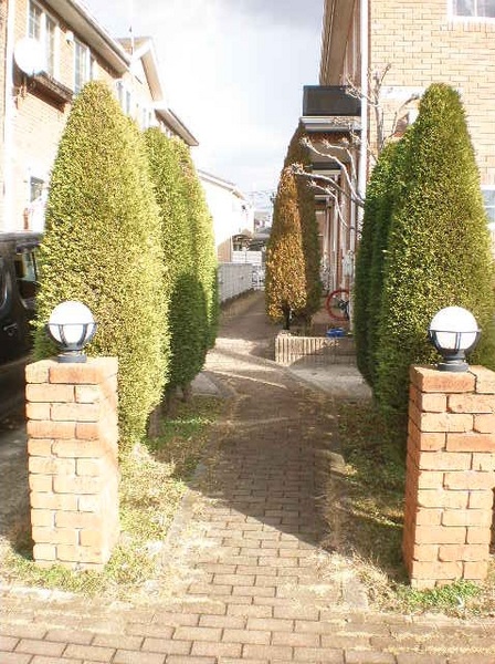 玄関　ゆったりとした玄関スペースです♪