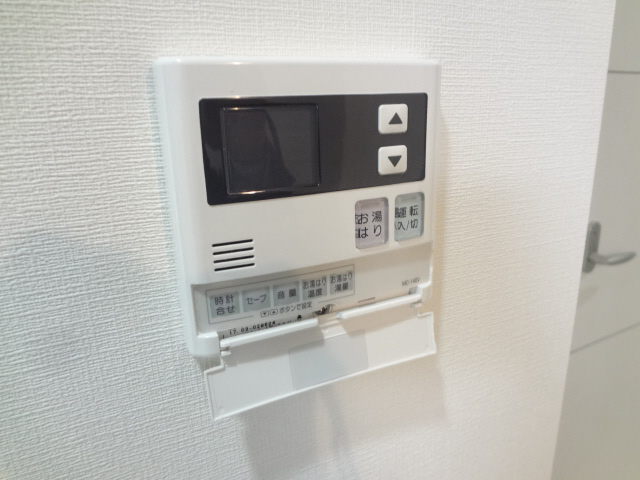 その他設備　給湯リモコン