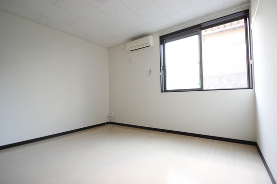 居室・リビング　※別部屋の写真です