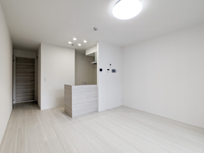 居室・リビング　図面と現状に相違がある場合には現状を優先