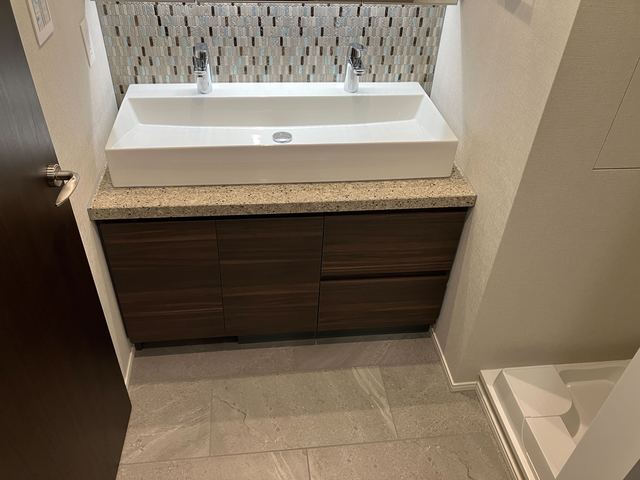 洗面設備　※写真は同タイプ住戸です。