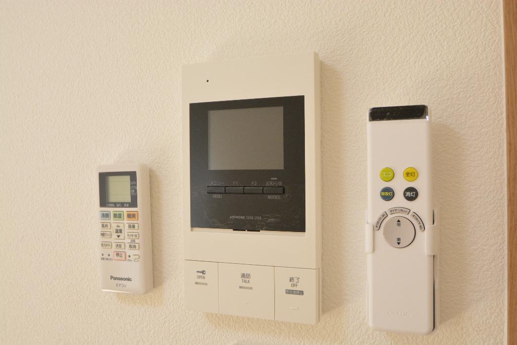 セキュリティ　カメラ付インターホン