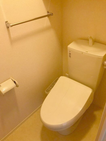 トイレ　☆温水洗浄便座☆