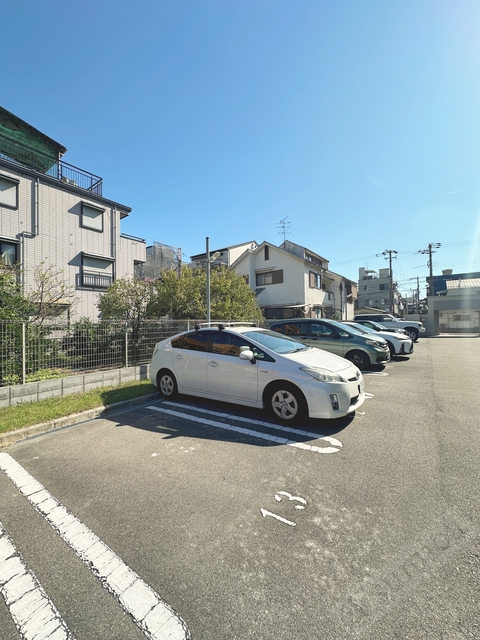 駐車場　シャッターゲート付き駐車場です＾＾