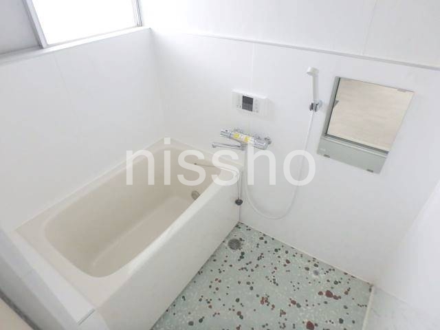 バス・シャワールーム　バス・トイレ別