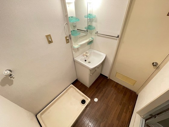 洗面設備　※別部屋の写真です