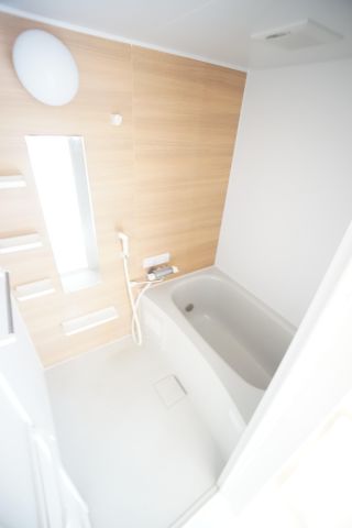 バス・シャワールーム　※同物件・同タイプの写真です。