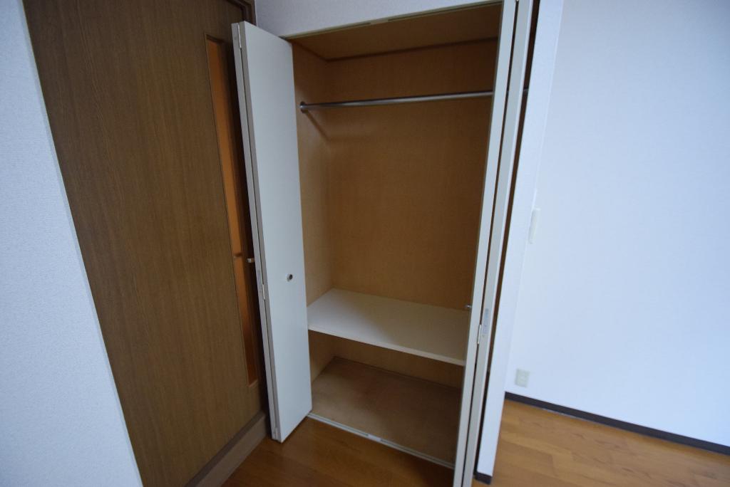 収納　クローゼット