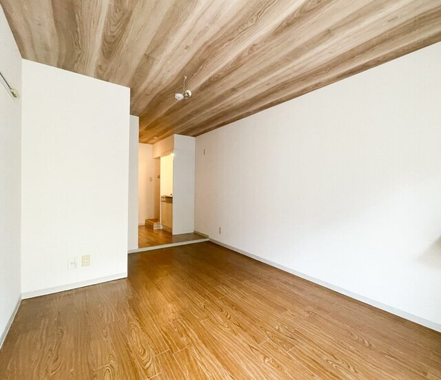 居室・リビング　洋室９．５帖