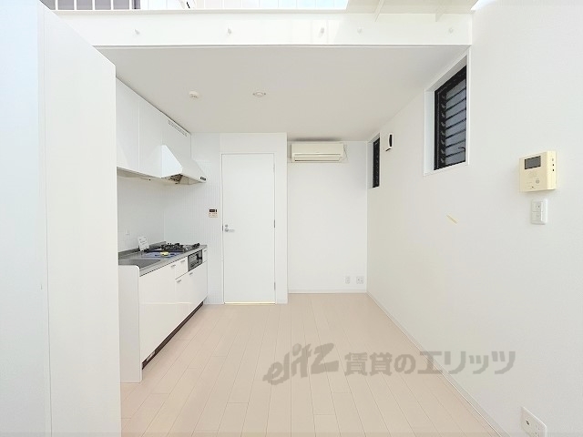 居室・リビング　リビング