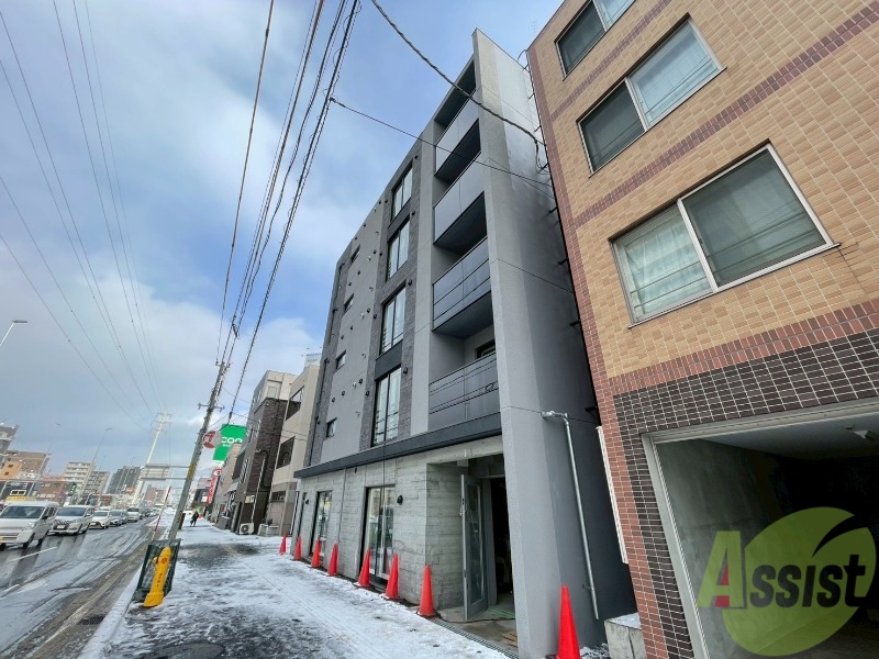 建物外観　「ＡＸＩＳ－ＷＩＬＬ　ＭＩＳＯＮＯ　Ｓｔａ．」