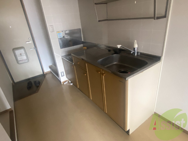 キッチン　きれいなキッチンです。調理がしやすそうなキッチンですね。