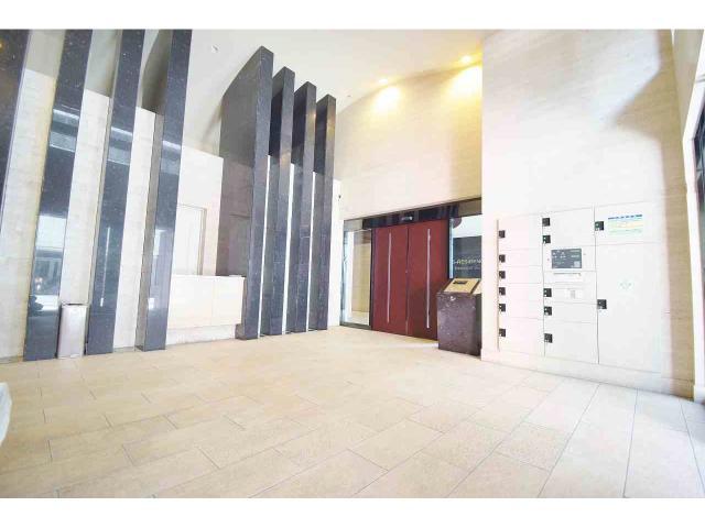 エントランス　エントランス部分