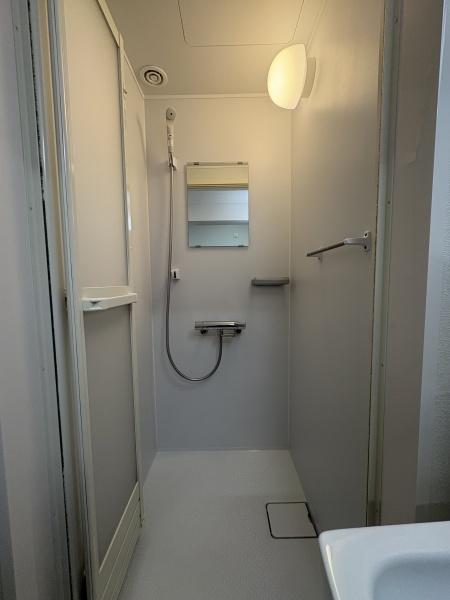 バス・シャワールーム　シャワールーム