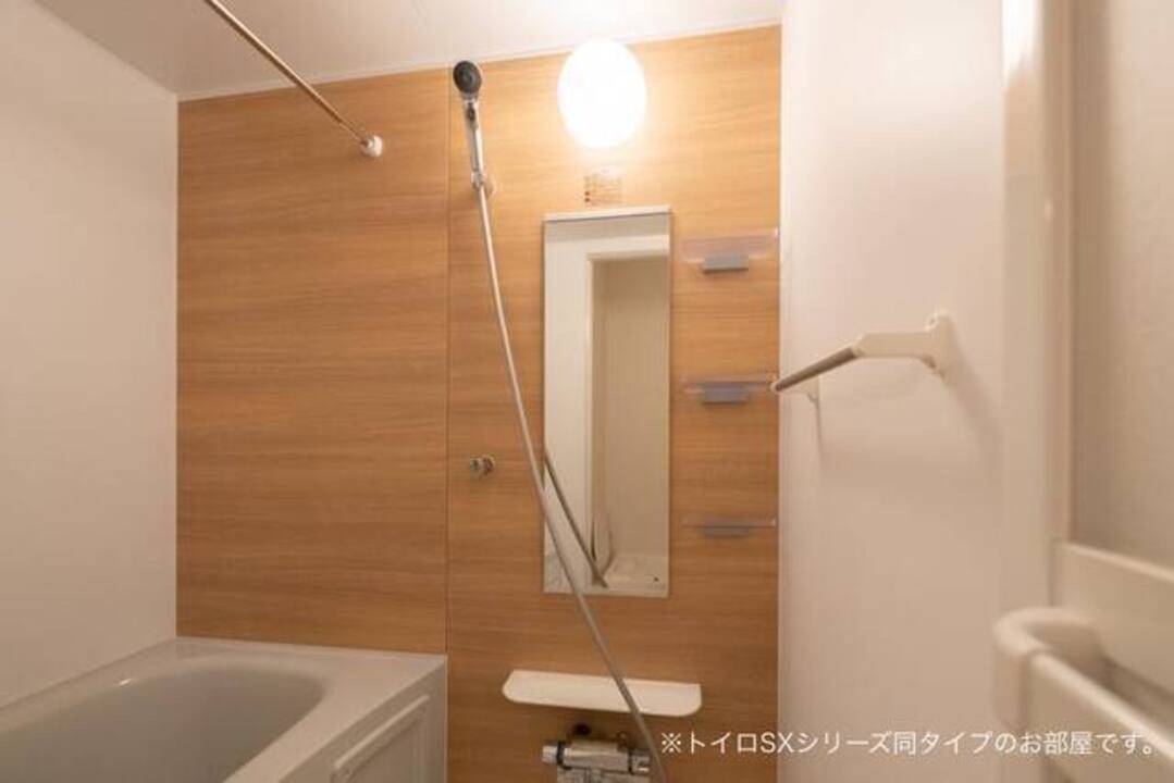 バス・シャワールーム　浴室