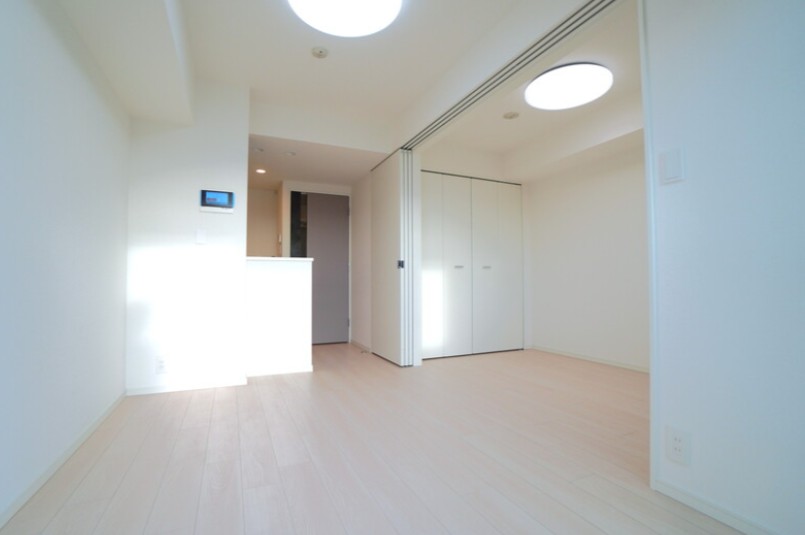 ラティエラ品川西大井の居間写真