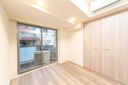 居室・リビング　同タイプのお写真です