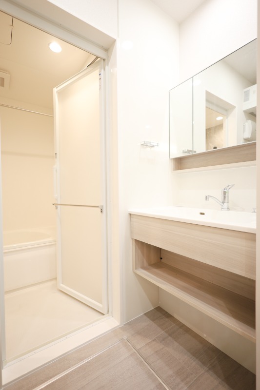 バルコニー　図面と現状に相違がある場合には現状を優先