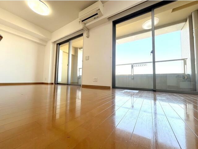 その他設備　室内エアコン付き♪