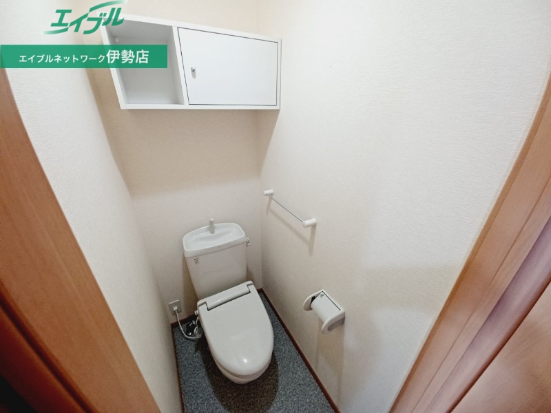 トイレ　同タイプの部屋写真です