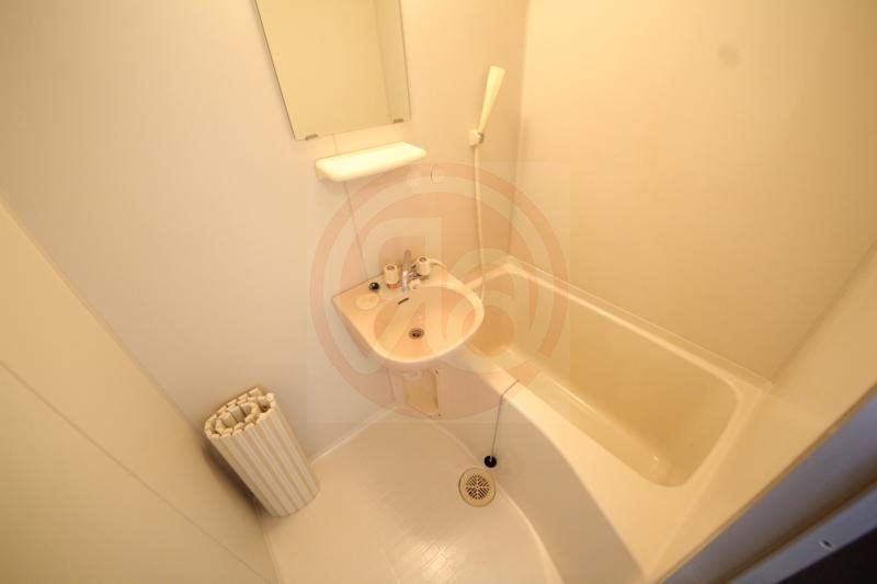 バス・シャワールーム　日々の疲れを癒すお風呂付です