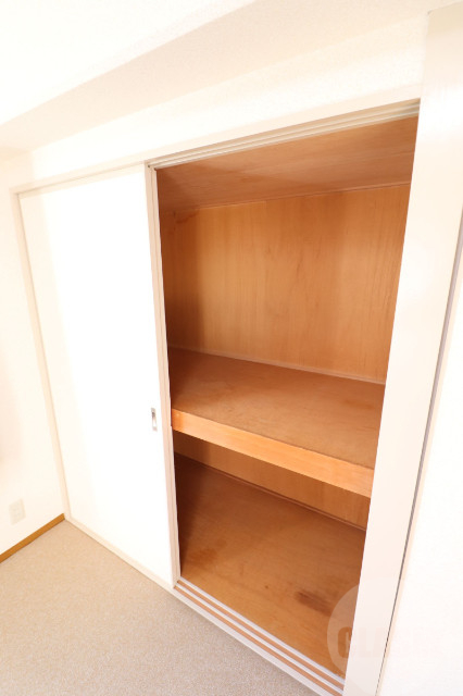 収納　押入収納