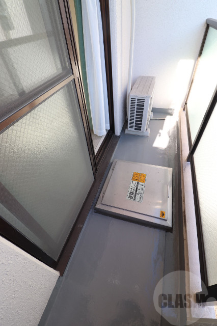 バルコニー　明るいバルコニーです