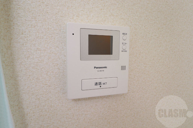 セキュリティ　モニター付きインターフォンで安心