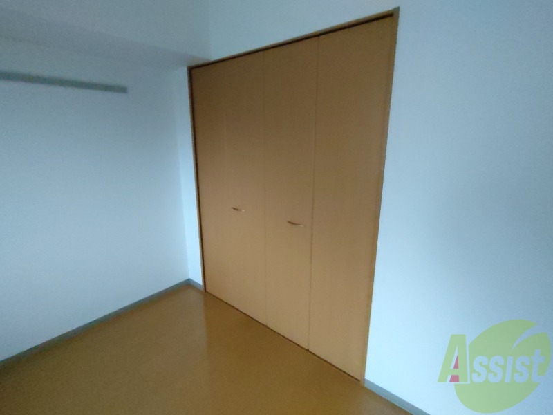 収納　収納は大きく、たくさんの物がしまえそうです。