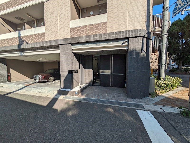 TOYOTOMI STAY PREMIUM神戸湊川公園の外観写真