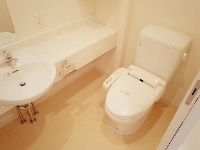 トイレ　※別部屋参考写真