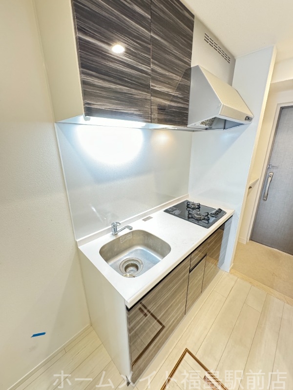 キッチン　反転タイプ