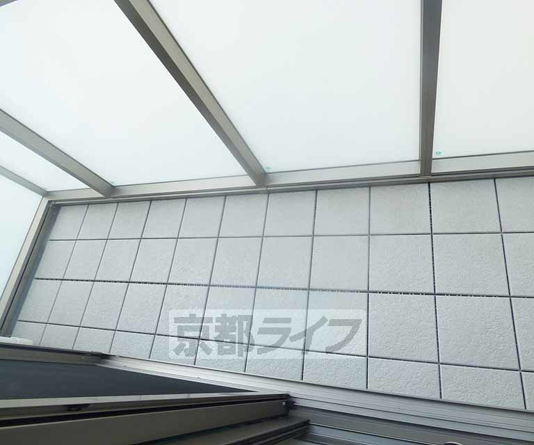 バルコニー　きれいなバルコニです。