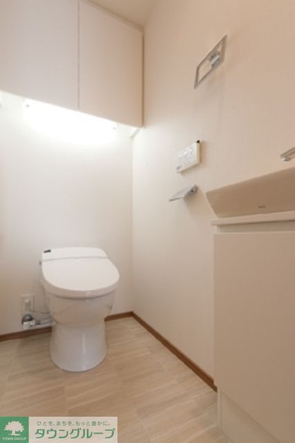 トイレ　※写真は同タイプ住戸です。