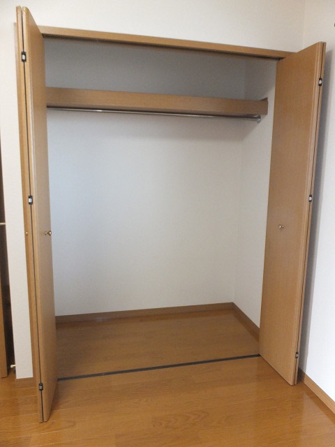 収納　洋室　クロゼット