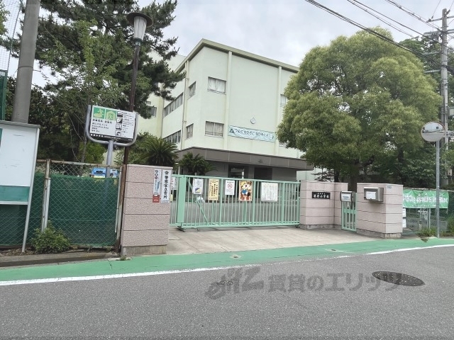 小学校　伊丹市立笹原小学校（小学校）まで350m
