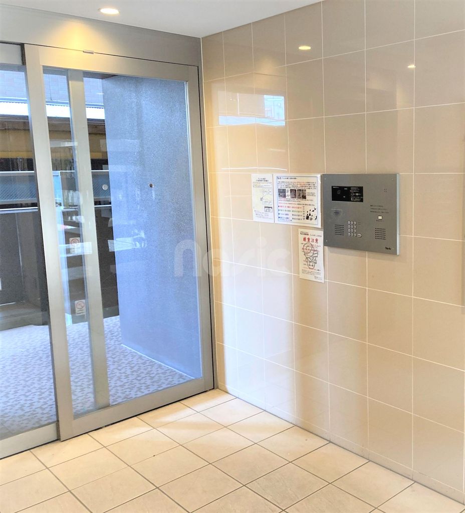 エントランス　オートロック