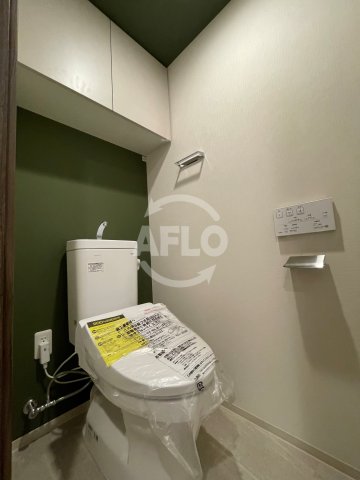 トイレ　コンフォリア・リヴ北久宝寺Q　温水洗浄便座