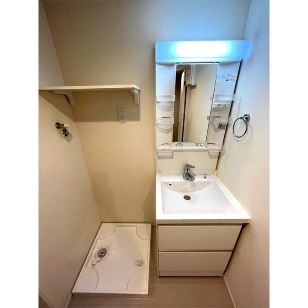 洗面設備　※同じシリーズの室内写真