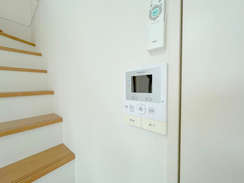 セキュリティ　ＴＶモニターフォン付きです！