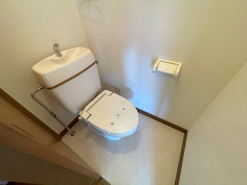 トイレ　トイレ