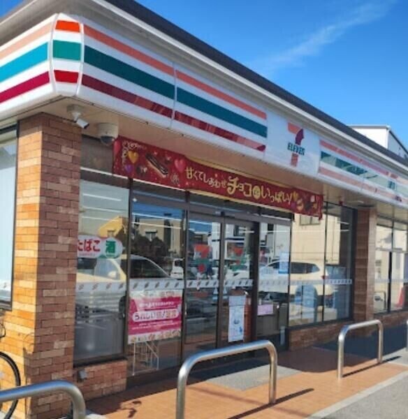 コンビニ　セブンイレブン高石駅南店（コンビニ）まで325m