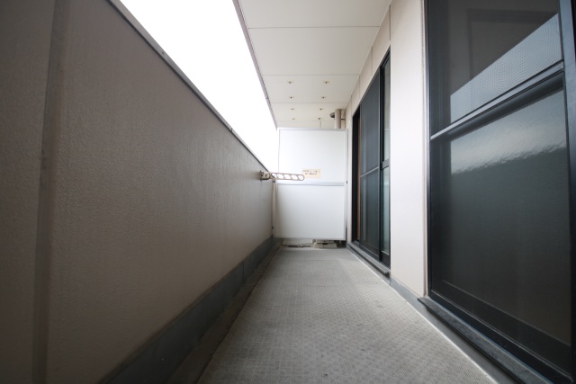 バルコニー　※別室の参考写真の為、現況優先です。