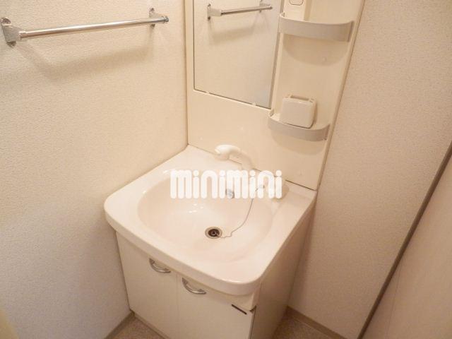 洗面設備　独立洗面台です