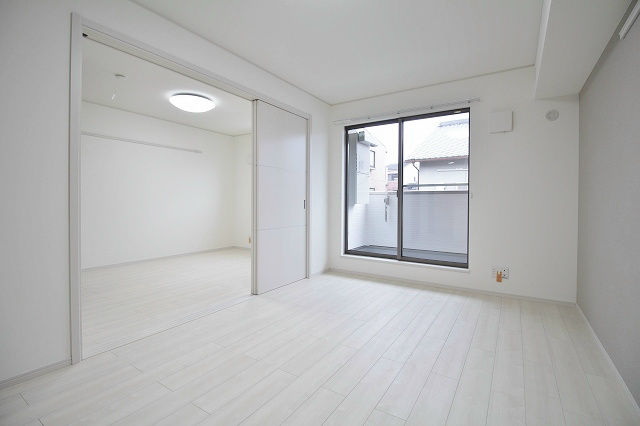 居室・リビング　広々リビング