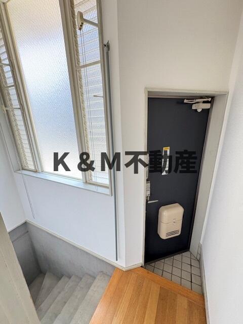 玄関　シンプルで使いやすい玄関です