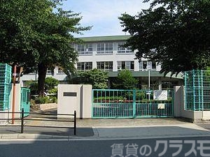 高校・高専　北淀高等学校（高校・高専）まで500m